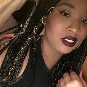 Meet your Posher, Sabine